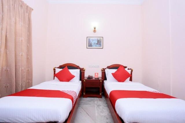 Karthika Residency Apartment Kochi Exterior photo