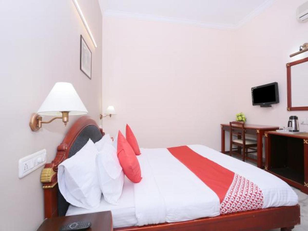 Karthika Residency Apartment Kochi Exterior photo